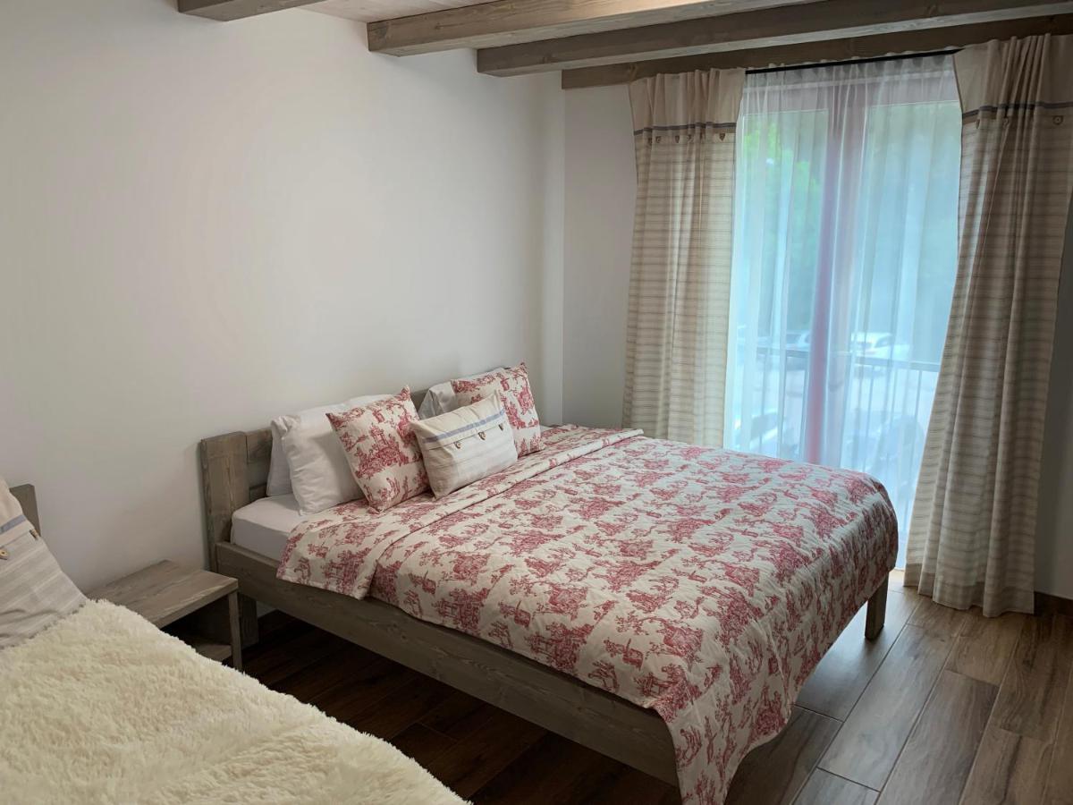 Apartmany Poco Loco 페츠 포트 스네스코우 외부 사진